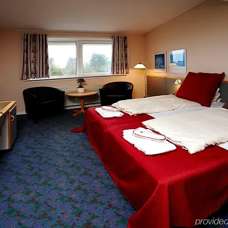 Storkro Inn 3*