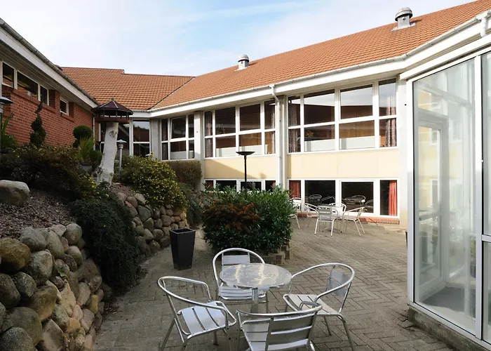 Storkro Inn